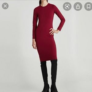 3/$30 Zara Burgundy Bodycon Midi Dress